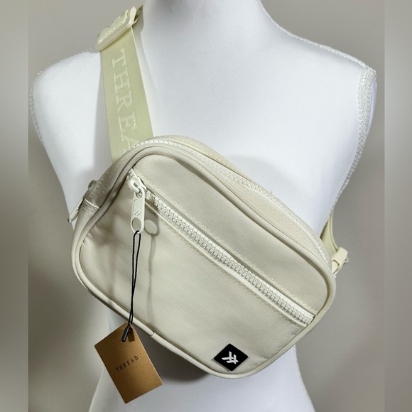 Thread Fanny Pack - Picture 4 of 8